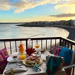Emycanarias Primera Linea De Playa Daire *