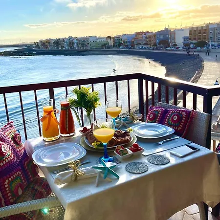 Emycanarias Primera Linea De Playa