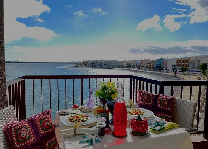 Emycanarias Primera Linea De Playa Апартаменты *