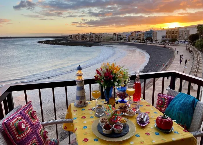 Emycanarias Primera Linea De Playa Апартаменты *